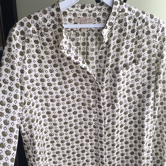 Burberry Brit 100% silk button down - Picture 4 of 7